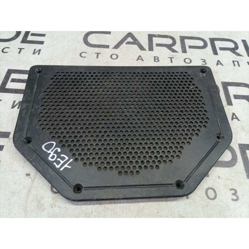 Крышка динамика (салон) BMW 3-series E90 2006 N46B20 65136925337