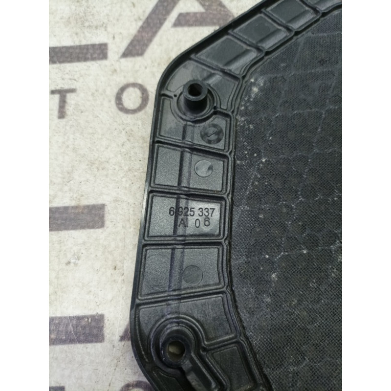 Крышка динамика (салон) BMW 3-series E90 2006 N46B20 65136925337
