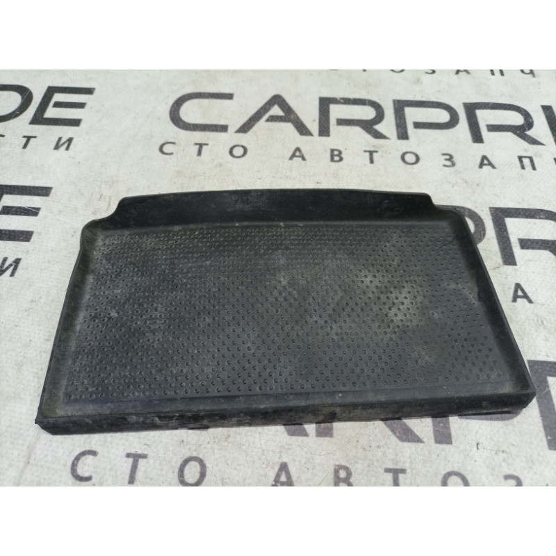 Коврик центральной консоли (салон) Volkswagen Passat B5 2003 2.5 AKN 3b0858169b