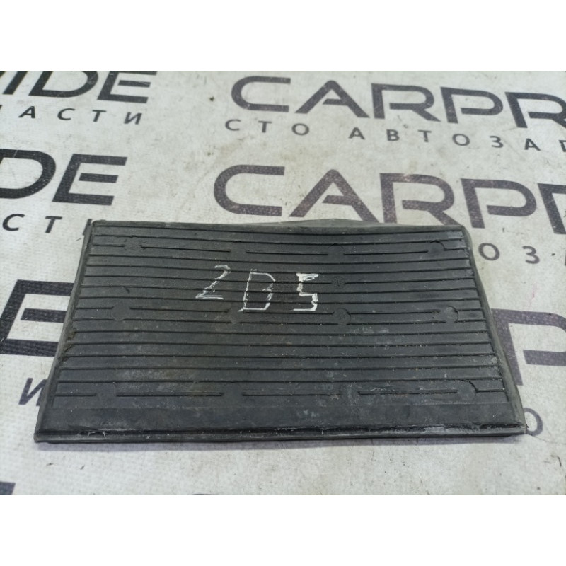 Коврик центральной консоли (салон) Volkswagen Passat B5 2003 2.5 AKN 3b0858169b