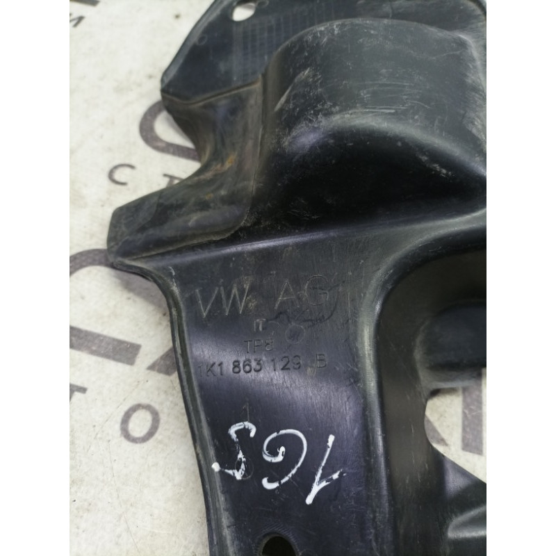 Пыльник рулевой колонки (рулевое управление) Volkswagen Golf 1K 2004 2.0 BKD 1k1863129b