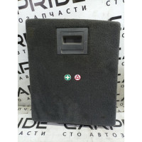 Обшивка багажника