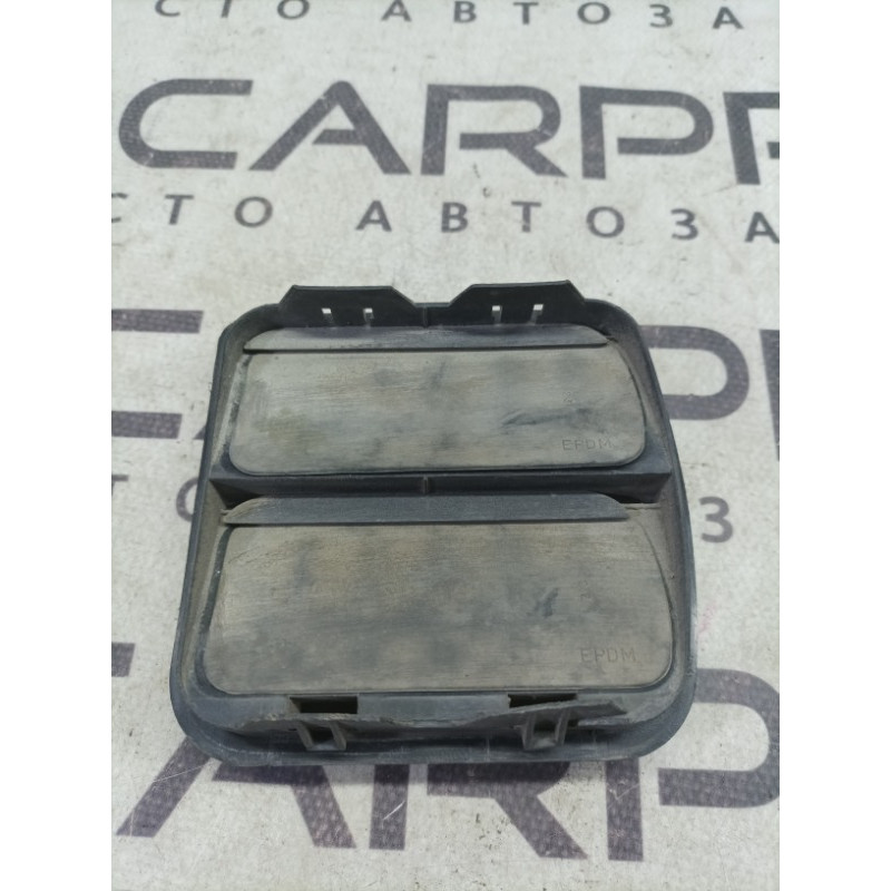 Клапан вентиляции салона (кузов и элементы) BMW 3-series E36 1996 M43b16 64228390234