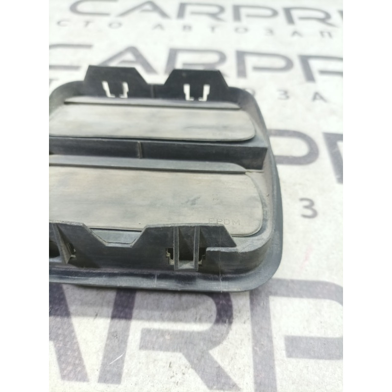 Клапан вентиляции салона (кузов и элементы) BMW 3-series E36 1996 M43b16 64228390234