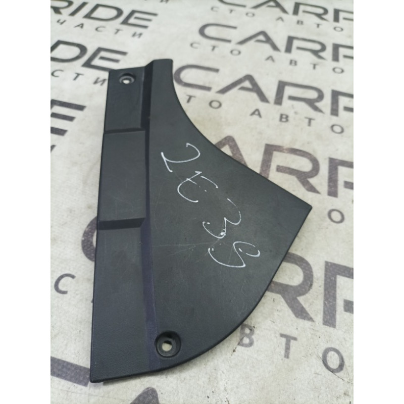 Накладка центральной консоли (салон) BMW 5-series E39 1999 M51d25 51168159765