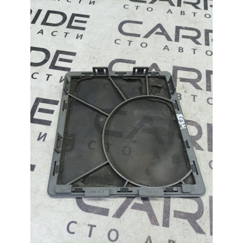 Крышка динамика (салон) BMW 5-series E34 1994 M50B25 51468137790