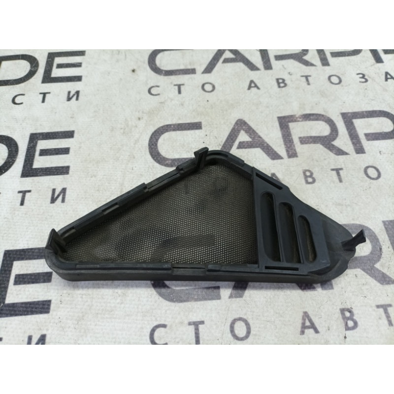 Крышка динамика (салон) BMW 5-series E34 51451973701