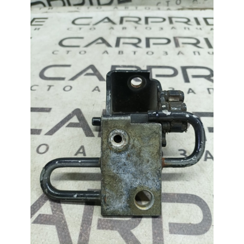 Петля дверей (кузов і елементи) Audi A6 C6 8e0831412b