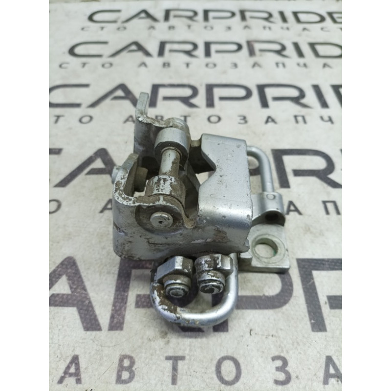 Петля двери (кузов и элементы) Volkswagen Golf 1K 2004 2.0 BKD 1k4833412h