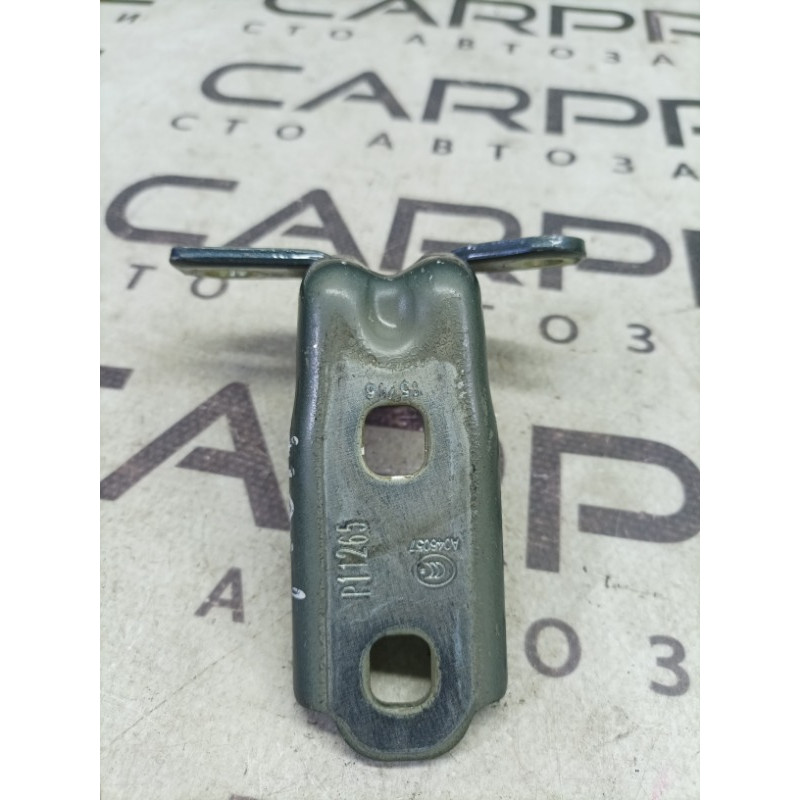 Петля дверей (кузов і елементи) CHEVROLET Volt 1 2012 1.4 13501716