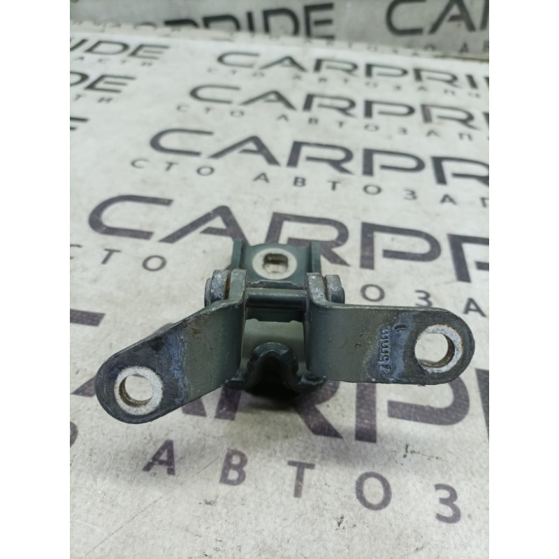 Петля дверей (кузов і елементи) CHEVROLET Volt 1 2012 1.4 20992731