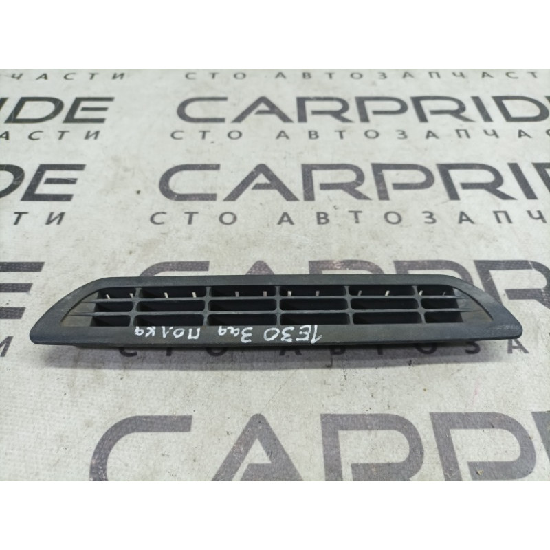 Накладка торпеды (салон) BMW 3-series E30 M21d24 51461929555