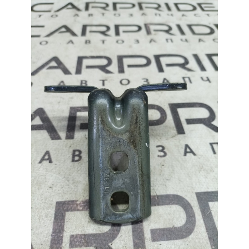 Петля двери (кузов и элементы) CHEVROLET Volt 1 2012 1.4 20992731