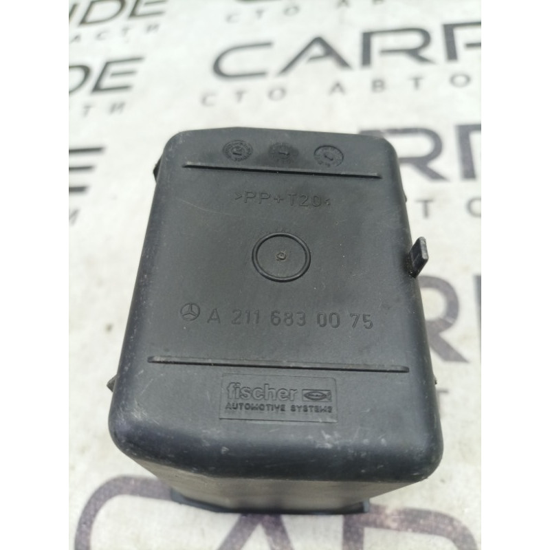 Ящик центральной консоли (салон) Mercedes-Benz E-class W211 2006 3.2 M112.946 a2116830075