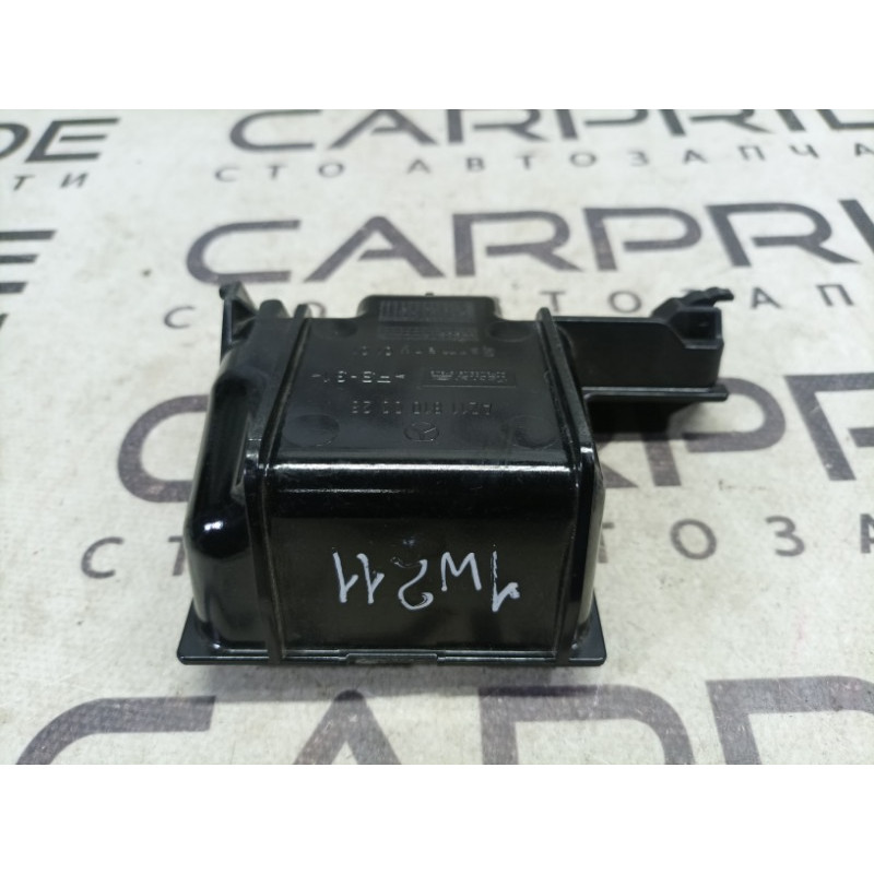 Попільничка (салон) Mercedes-Benz E-class W211 2006 3.2 M112.946 a2118100028