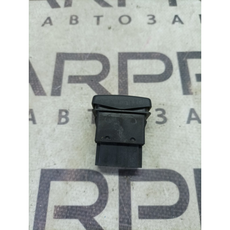 Кнопка блокировки центрального замка (электрика / кнопки) Land Rover Freelander L314 1.8B YUF101530LNF