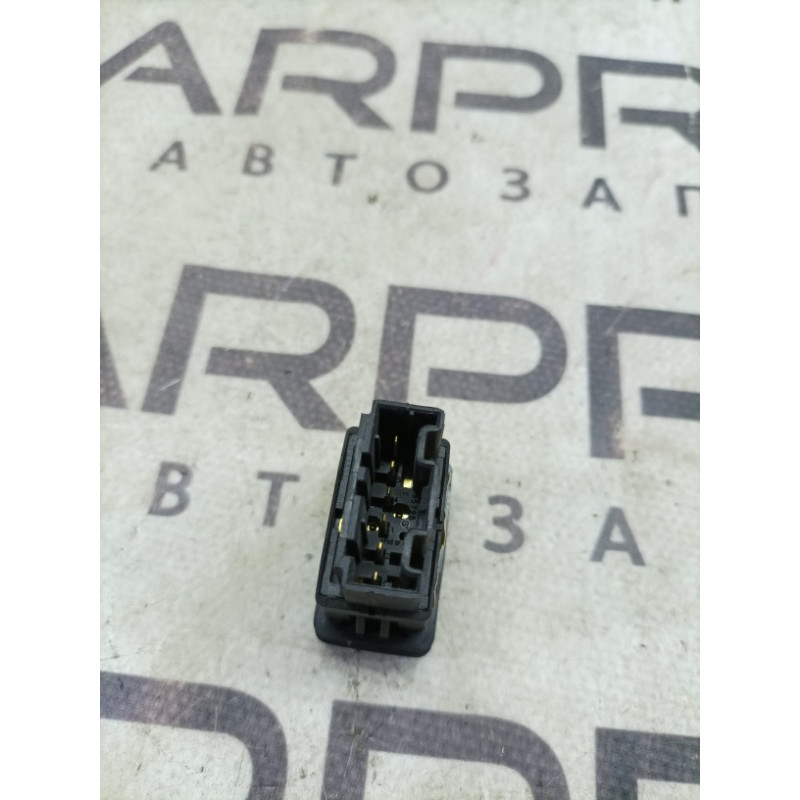 Кнопка блокировки центрального замка (электрика / кнопки) Land Rover Freelander L314 1.8B YUF101530LNF