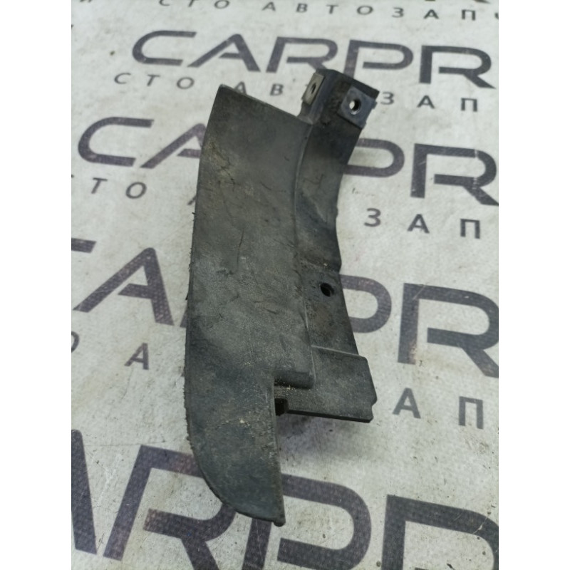 Брызговик (кузов и элементы) AUDI A4 B6 2.4BDV 8e0853834