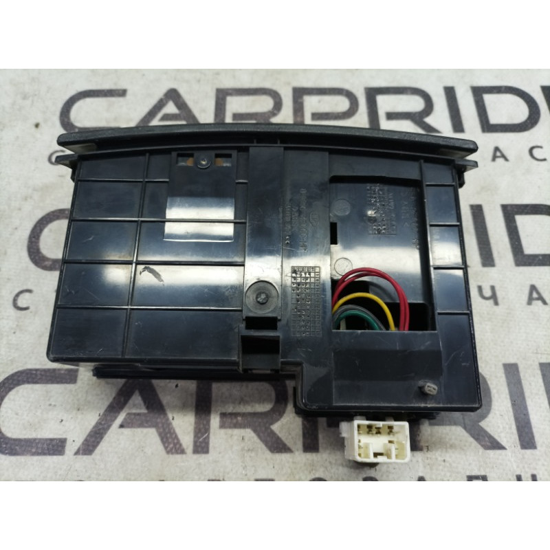 Пепельница (салон) KIA Sorento BL 2005 2.5 CRDI 845503E000