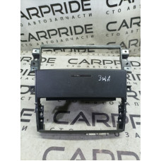 Бардачок центральной консоли