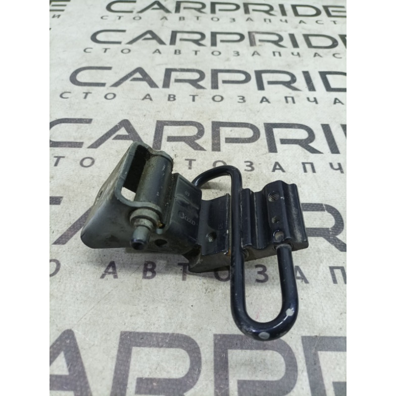 Петля двери (кузов и элементы) AUDI A4 B6 2003 2.0 ALT 8e0833411