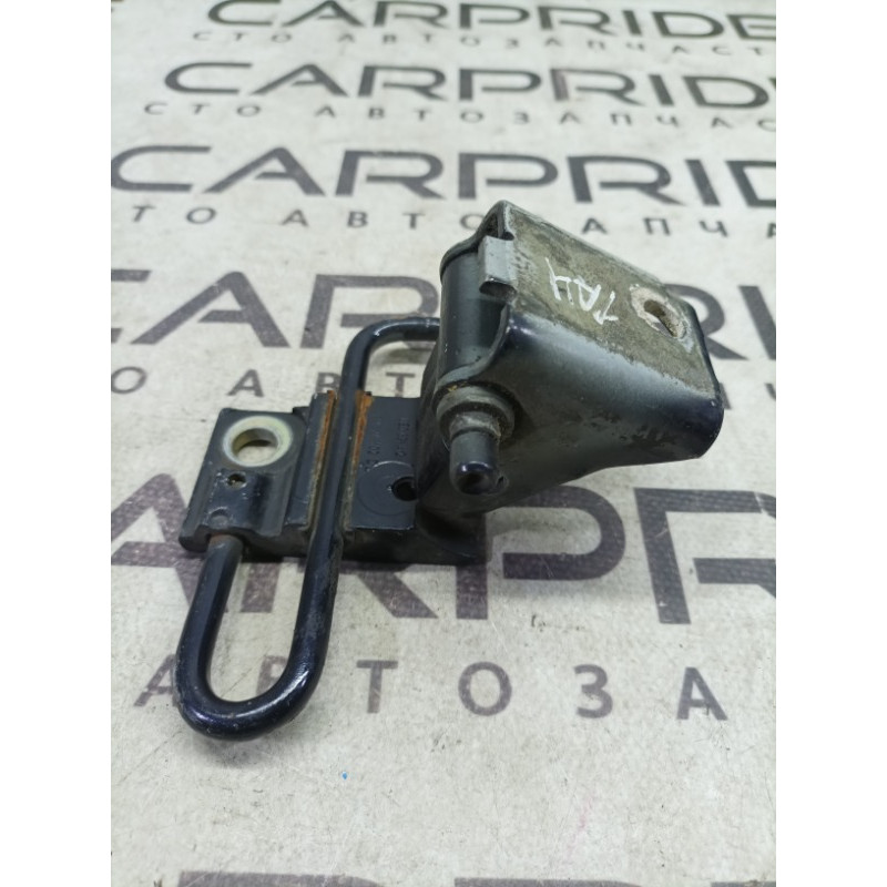 Петля двери (кузов и элементы) AUDI A4 B6 2003 2.0 ALT 8e0831412