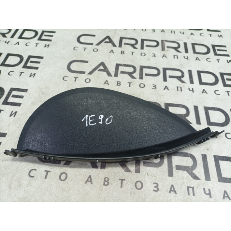 Накладка торпеды боковая (салон) BMW 3-series E90 2006 N46B20 51457077819