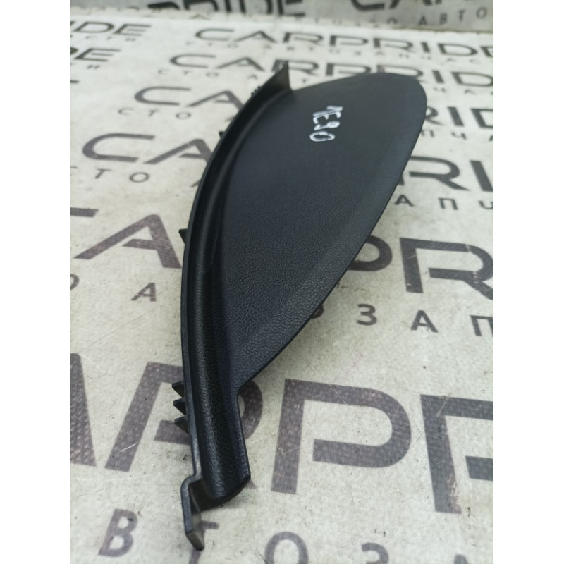 Накладка торпеды боковая (салон) BMW 3-series E90 2006 N46B20 51457077819