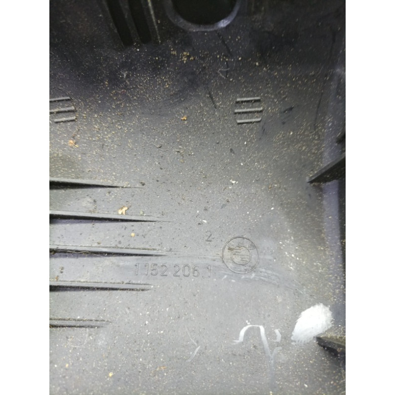 Кожух рулевой колонки нижний (салон) BMW 3-series E30 M21d24 32311152206