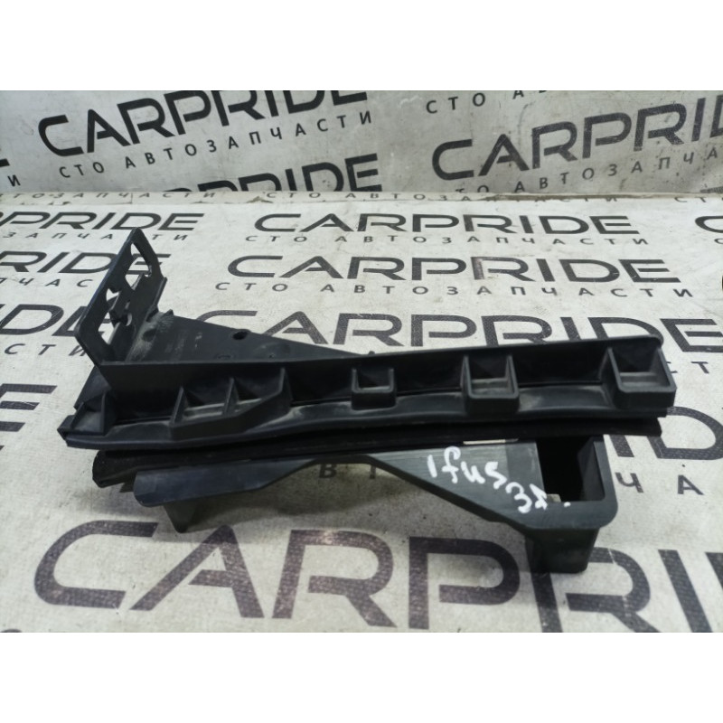 Направляющая стекла двери (кузов и элементы) FORD Fusion MK5 2013 2.0 DS7Z-5421596-D