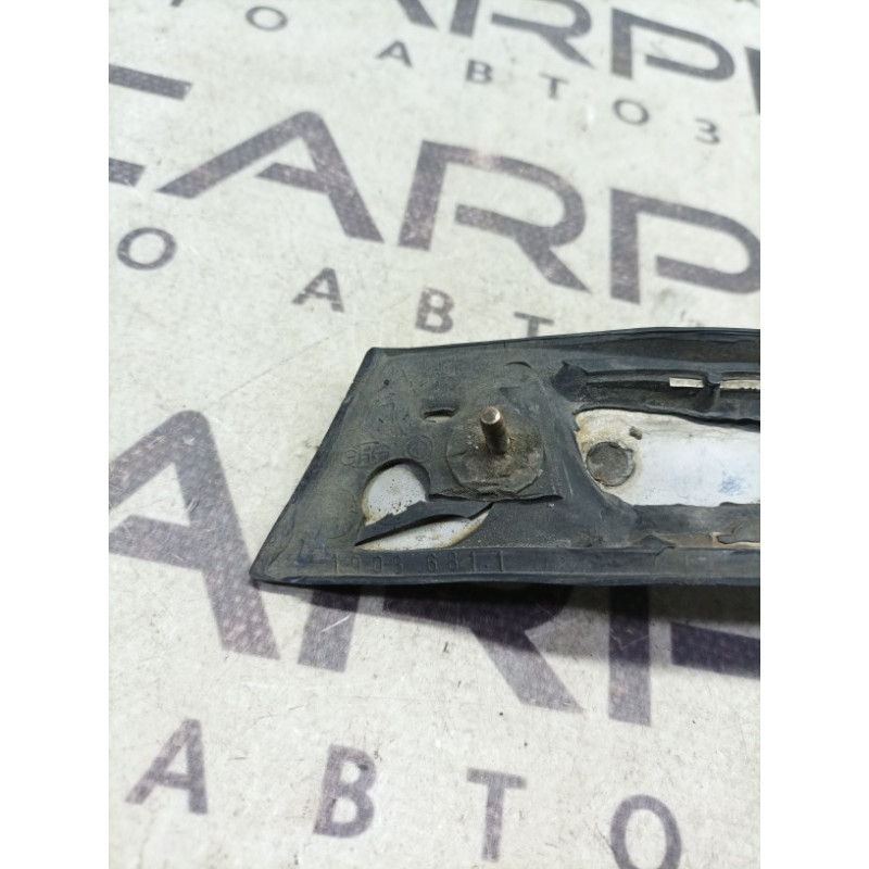 Молдинг крыла (кузов и элементы) BMW 7-series E32 1990 M70b50 51131908681