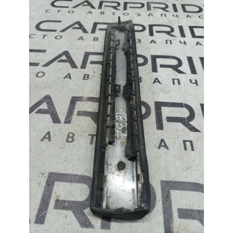 Молдинг крыла (кузов и элементы) BMW 7-series E32 1990 M70b50 51131908682