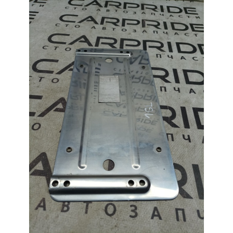 Площадка номерного знака (кузов и элементы) Mercedes-Benz GL X164 2012 4.6
