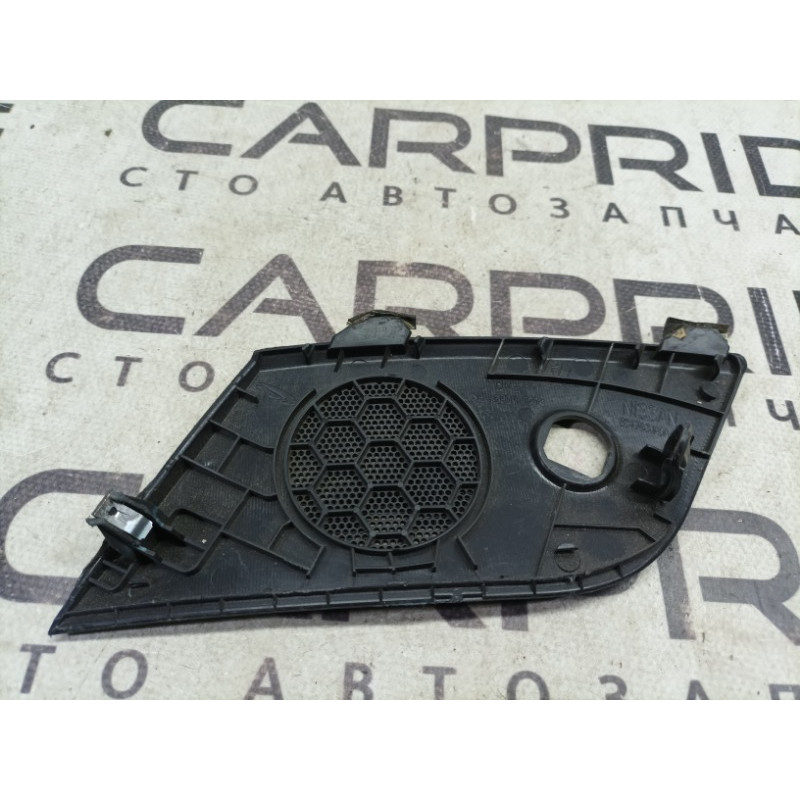 Крышка динамика в торпедо (салон) Nissan Juke F15 2013 1.6 281763ja0a
