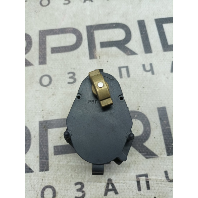 Привод заслонки отопителя (отопление и кондиционирование) BMW 5-series E39 8363797