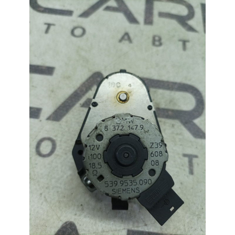 Привод заслонки отопителя (отопление и кондиционирование) BMW 5-series E39 8372147