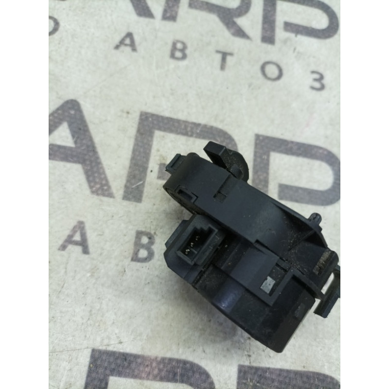 Привод заслонки отопителя (отопление и кондиционирование) BMW 5-series E60 M54b30 6930306