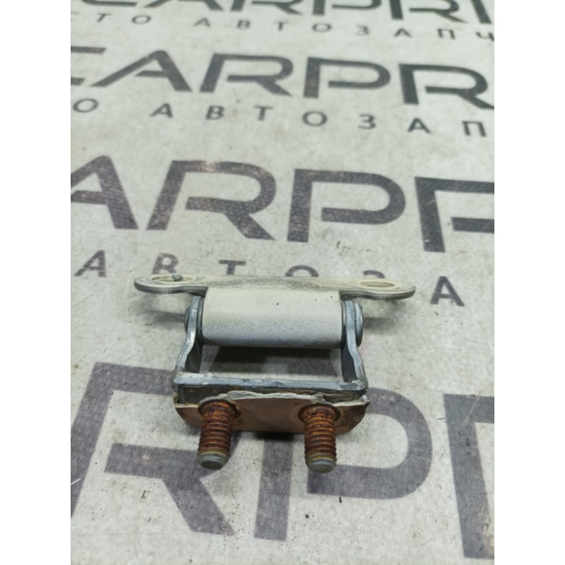 Петля багажника (кузов и элементы) Toyota Prius XW20