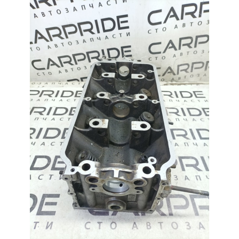 Головка блока цилиндров (двигатель и элементы) BMW 3-series E30 1268721