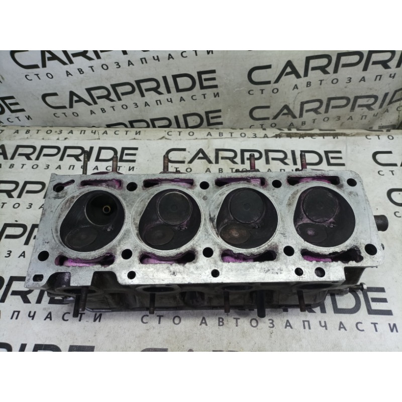 Головка блока цилиндров (двигатель и элементы) BMW 3-series E30 1268721