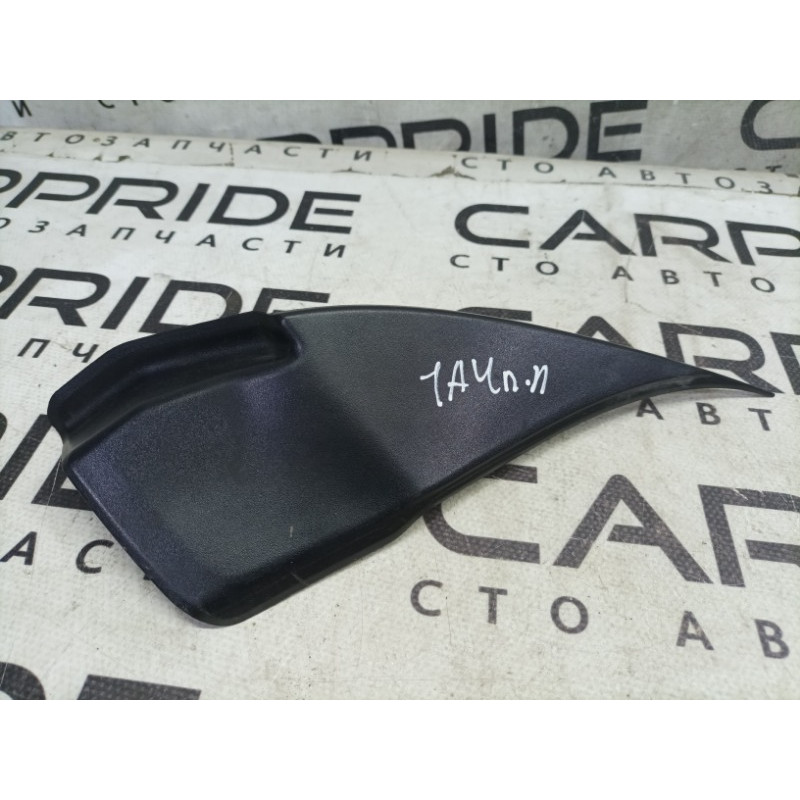 Накладка зеркала (салон) AUDI A4 B6 2003 2.0 ALT 8e0858706