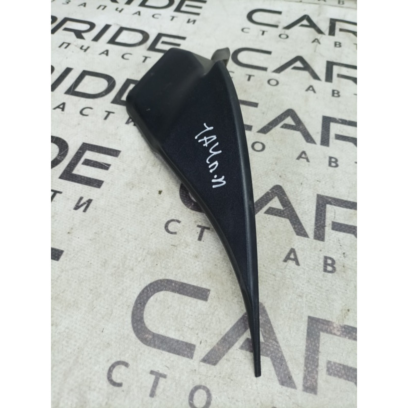 Накладка зеркала (салон) AUDI A4 B6 2003 2.0 ALT 8e0858706