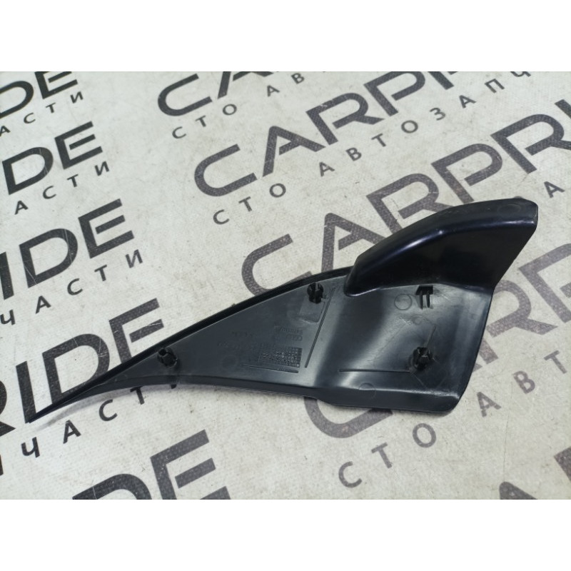 Накладка зеркала (салон) AUDI A4 B6 2003 2.0 ALT 8e0858706