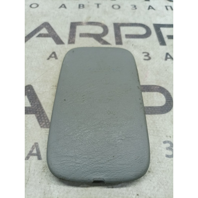 Крышка (салон) Opel Vivaro 1 2007 1.9 D 8200049767