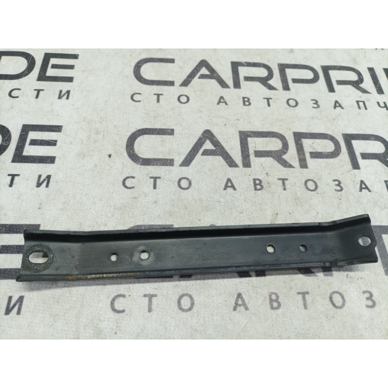 Кронштейн (двигатель и элементы) Audi A4 B6 06b129723bc