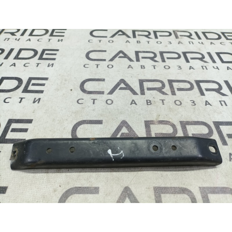 Кронштейн (двигатель и элементы) Audi A4 B6 06b129723bc