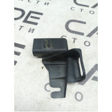 Кронштейн вывода плюса аккумулятора B+