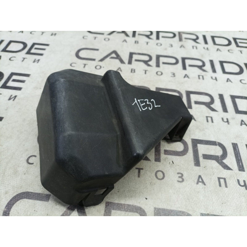 Крышка проводов зажигание (кузов и элементы) BMW 7-series E32 1990 M70b50 12111729491