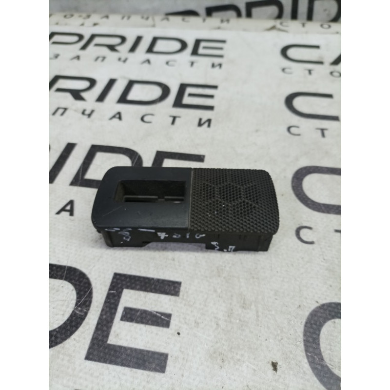 Накладка кнопок стеклоподъемника (салон) Opel SIGNUM 1 2006 2.2 YH 24437646