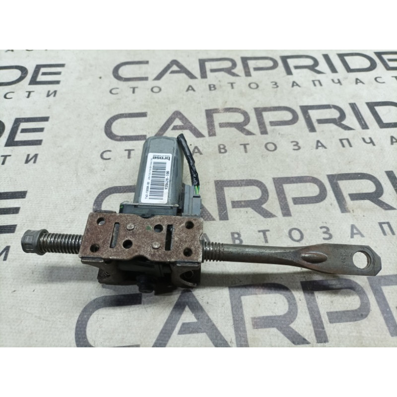 Моторчик регулировки сидения (электрика) Jeep Grand Cherokee wk2 920428100